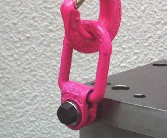 {tab OMSCHRIJVING|orange|active}Package Control (Nederland) BV is importeur van het Duitse kettingmerk RUD; de nummer 1 in hijsmiddelen. Innovatie en kwaliteit komen bij RUD op de eerste plaats, wat recentelijk heeft geleid tot de introductie van het ICE-programma: een nog hoogwaardigere kettingsoort dan het hoogwaardige VIP programma. RUD is ontwerper van de RUD bouwdoos: verwisselingsvrije, automatische passing van de kettingen op systeemcomponenten en topschalmen.RUD heeft een uitgebreid programma hijs- en sjorogen in lasbare en schroefbare uitvoering. Middels de RUD Calculator kan er eenvoudig een calculatie van het gewenste hijsoog in uw situatie gemaakt worden. {tab RUD CALCULATOR|blue}Op de website van RUD staan een aantal handige calculators om te calculeren welke hijsmiddelen benodigd zijn. Klik hier om naar deze pagina te gaan. Uiteraard helpen wij u ook graag bij de keuze van deze producten. {tab CATALOGI|orange}Op deze pagina vindt u alle actuele RUD documentatie. (Las)instructies / gebruiksaanwijzingen van de RUD hijsmiddelen vindt u hier.{/tabs}